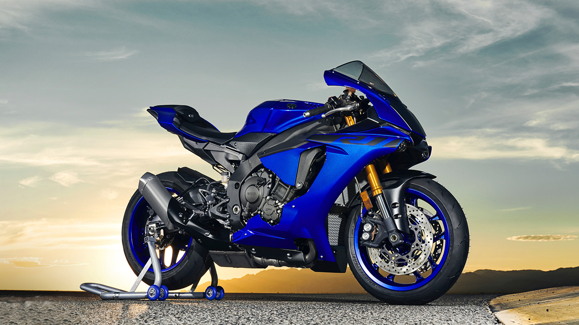 Z n r 1. Мотоцикл Yamaha YZF-r1. Ямаха р1 2021. Yamaha YZF r1 2018. Ямаха r1 2021.